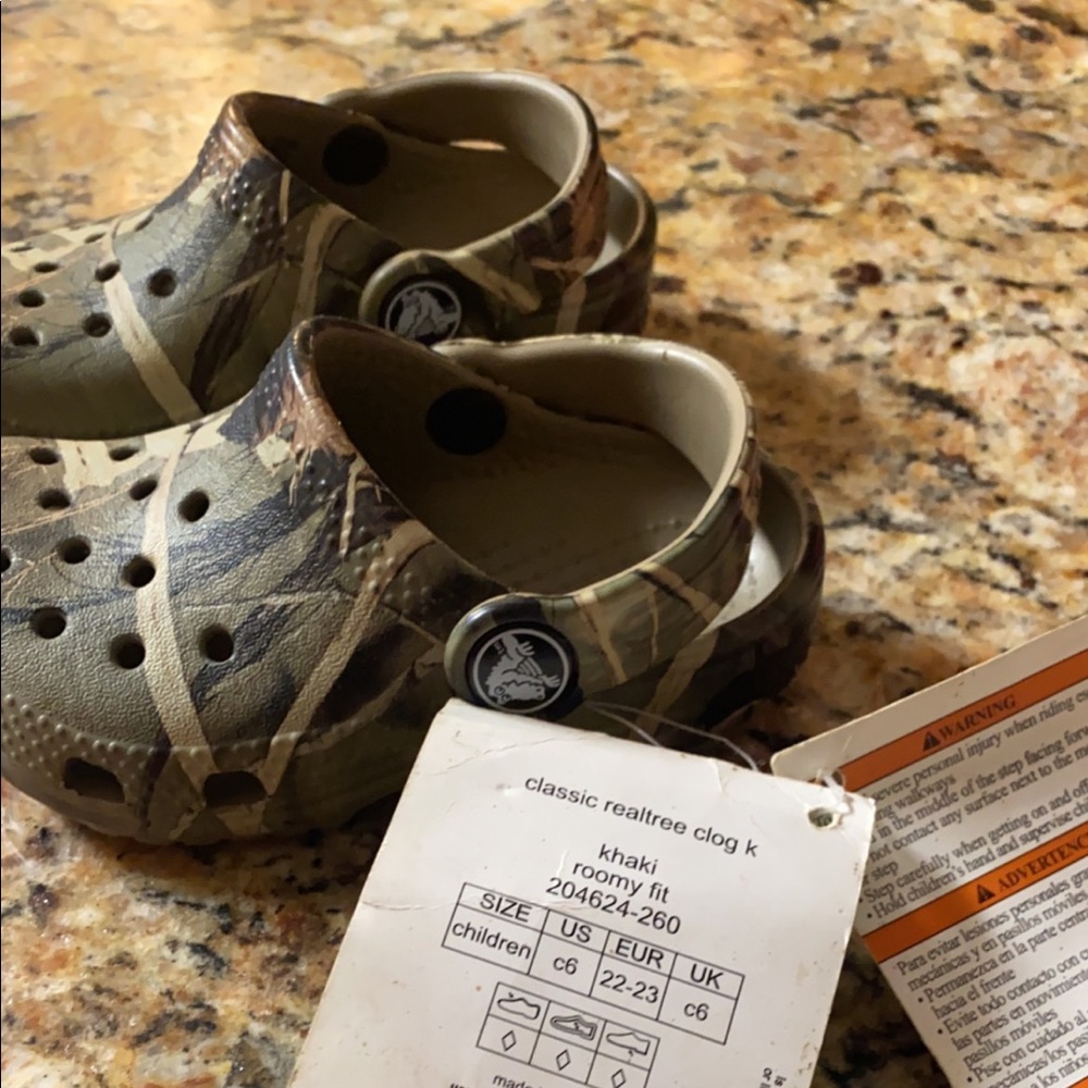 NWT camo crocs 6c